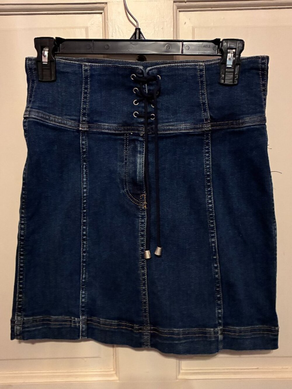 Free People Size 6 Lace Up Denim Skirt